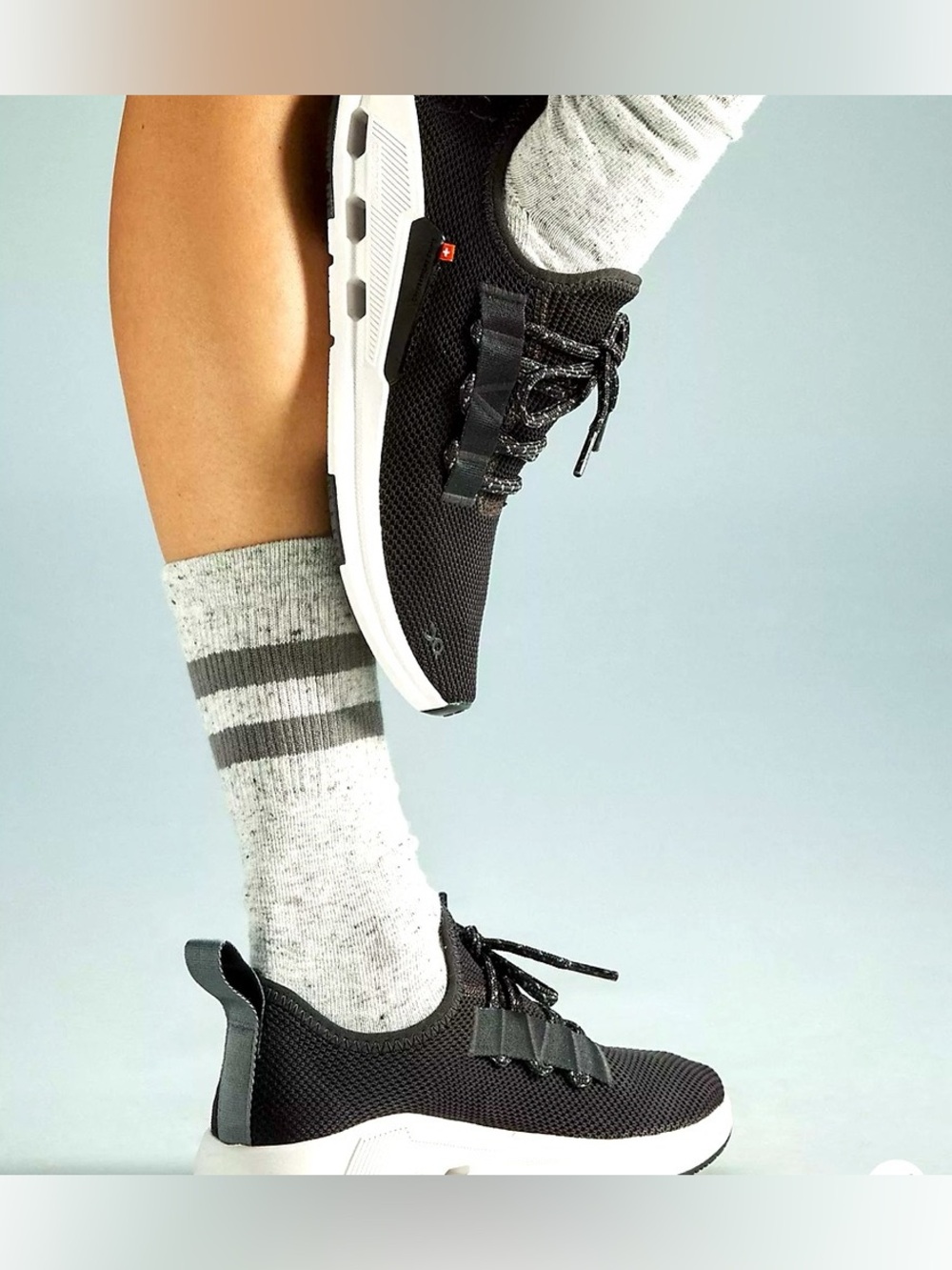On Cloud Cloud Easy Running Sneakers in Black rock